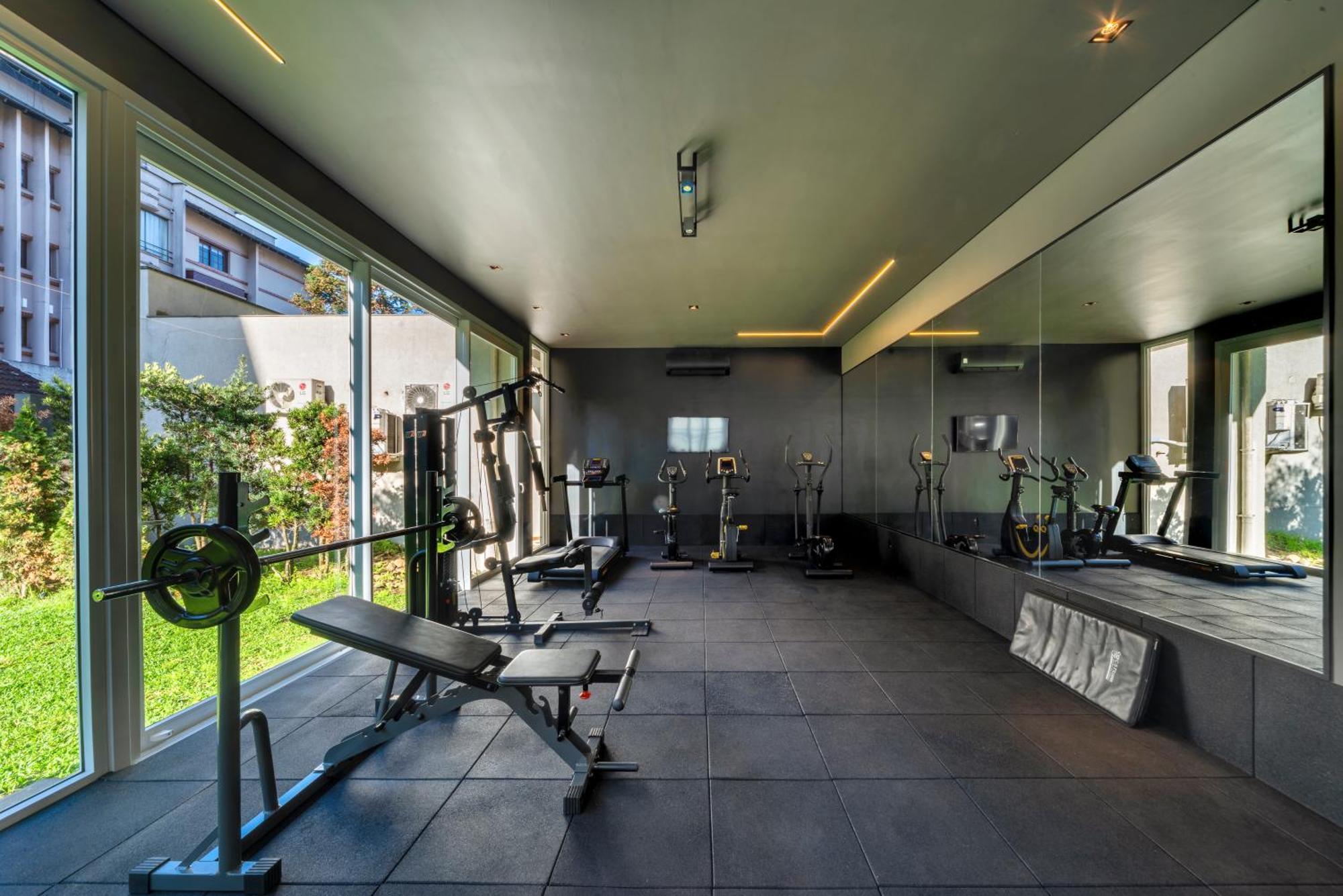 Hotel Laghetto Stilo Borges Gramado Luaran gambar The gym at the hotel
